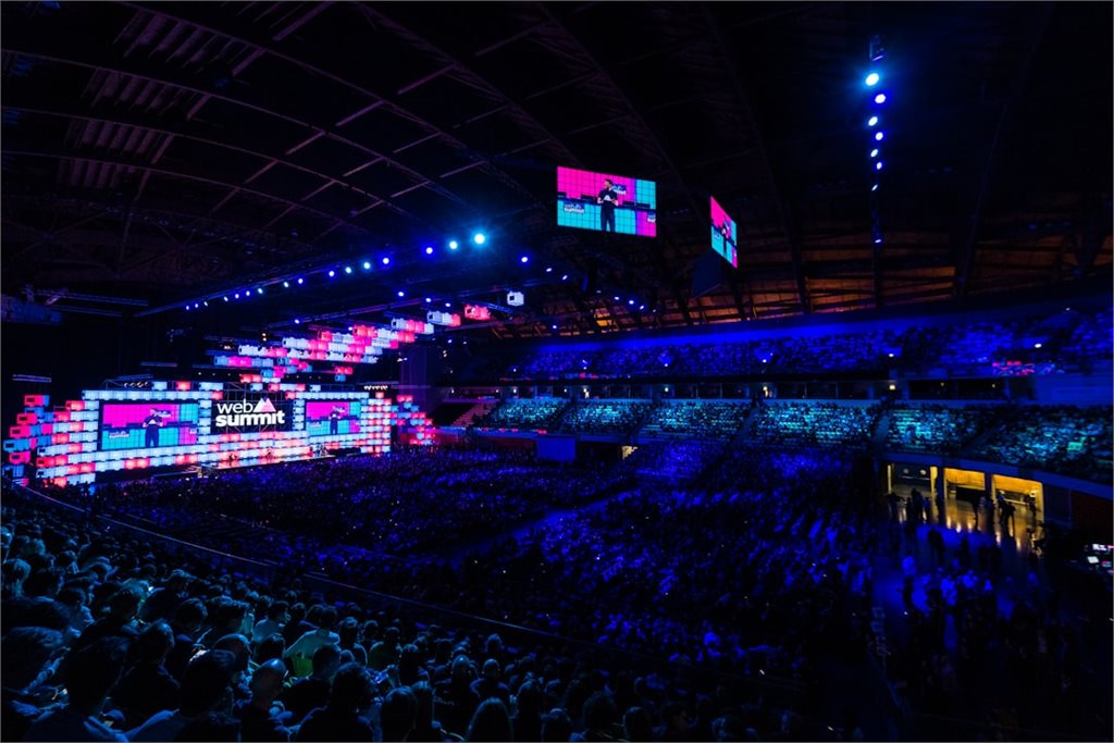 E-Sports QQ88 – Nền tảng cá cược esport chuyên nghiệp với tỷ lệ kèo cạnh tranh hàng đầu