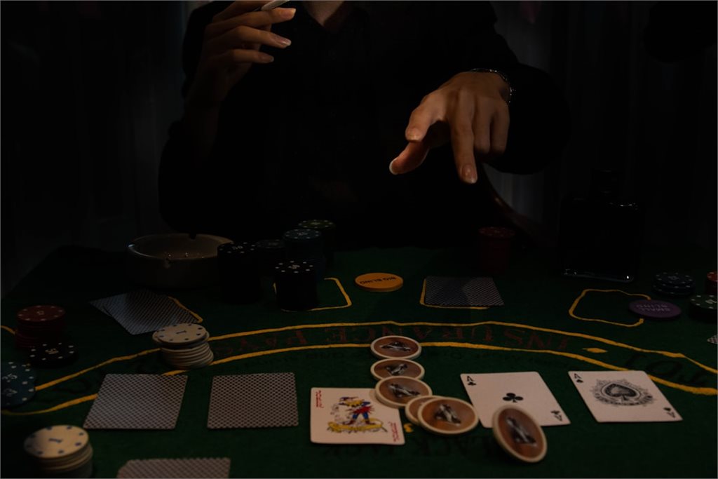 Game bài QQ88 – sân chơi đỉnh cao dành cho cao thủ bài online với giao diện hiện đại
